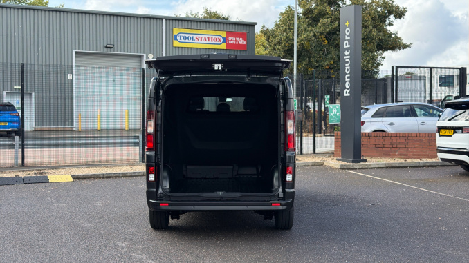Renault Trafic Lwb Diesel LL30 Blue dCi 150 Extra [Safety] Crew Van - Image 3